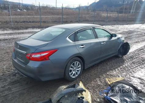 2016 Nissan Altima 2.5/2.5 S/2.5 Sl/2.5 Sr/2.5 Sv z USA, uszkodzony, nr VIN 1N4AL3AP7GN368994